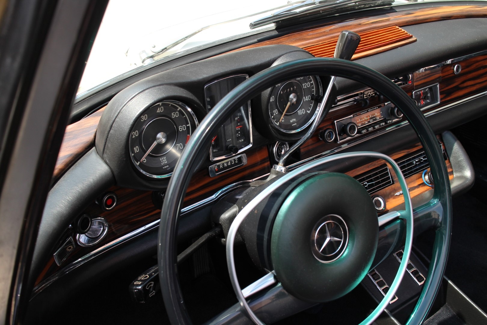 Used 1971 Mercedes-Benz 280SE 3.5 | St. Petersburg, FL