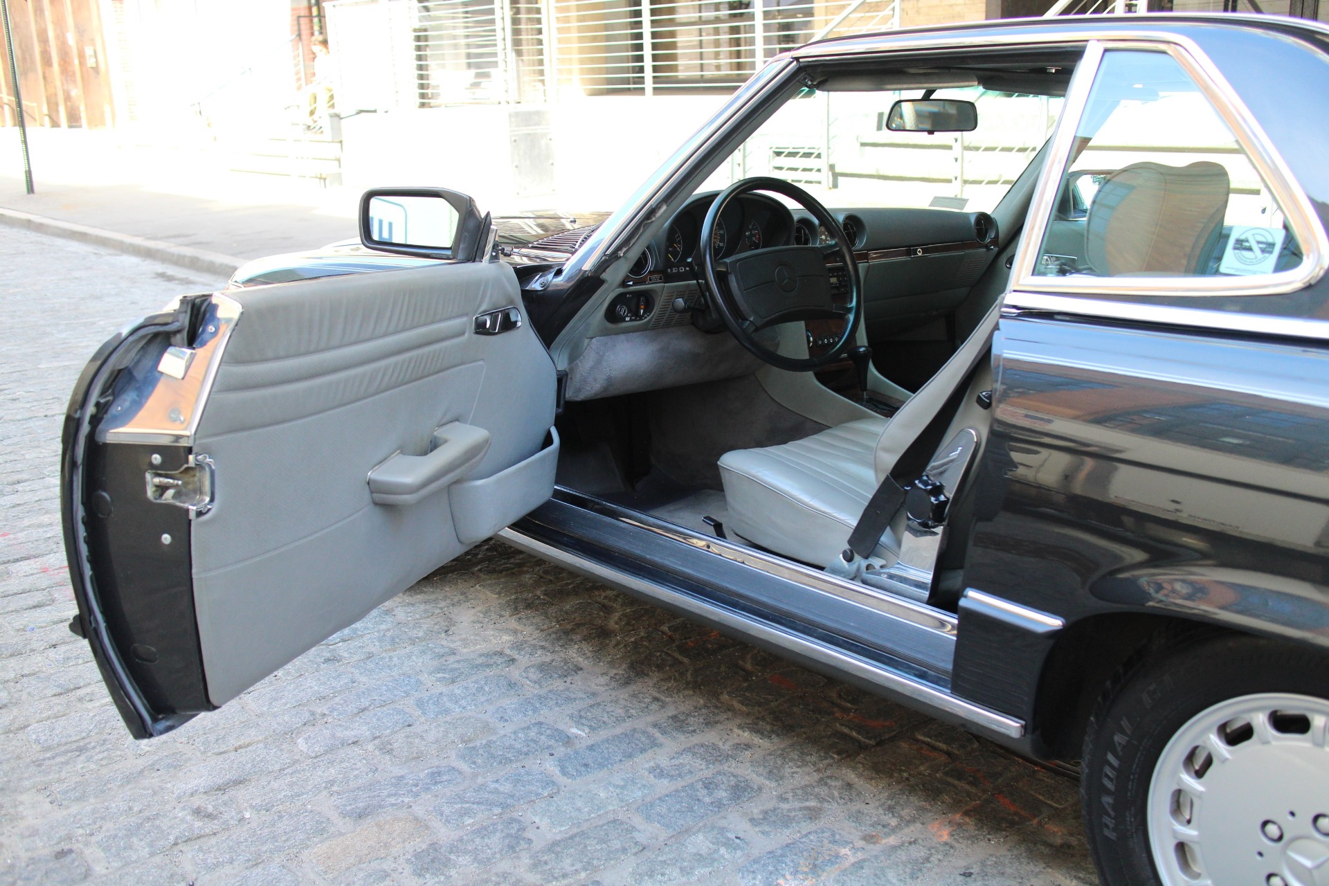 Used 1987 Mercedes-Benz 560SL | St. Petersburg, FL