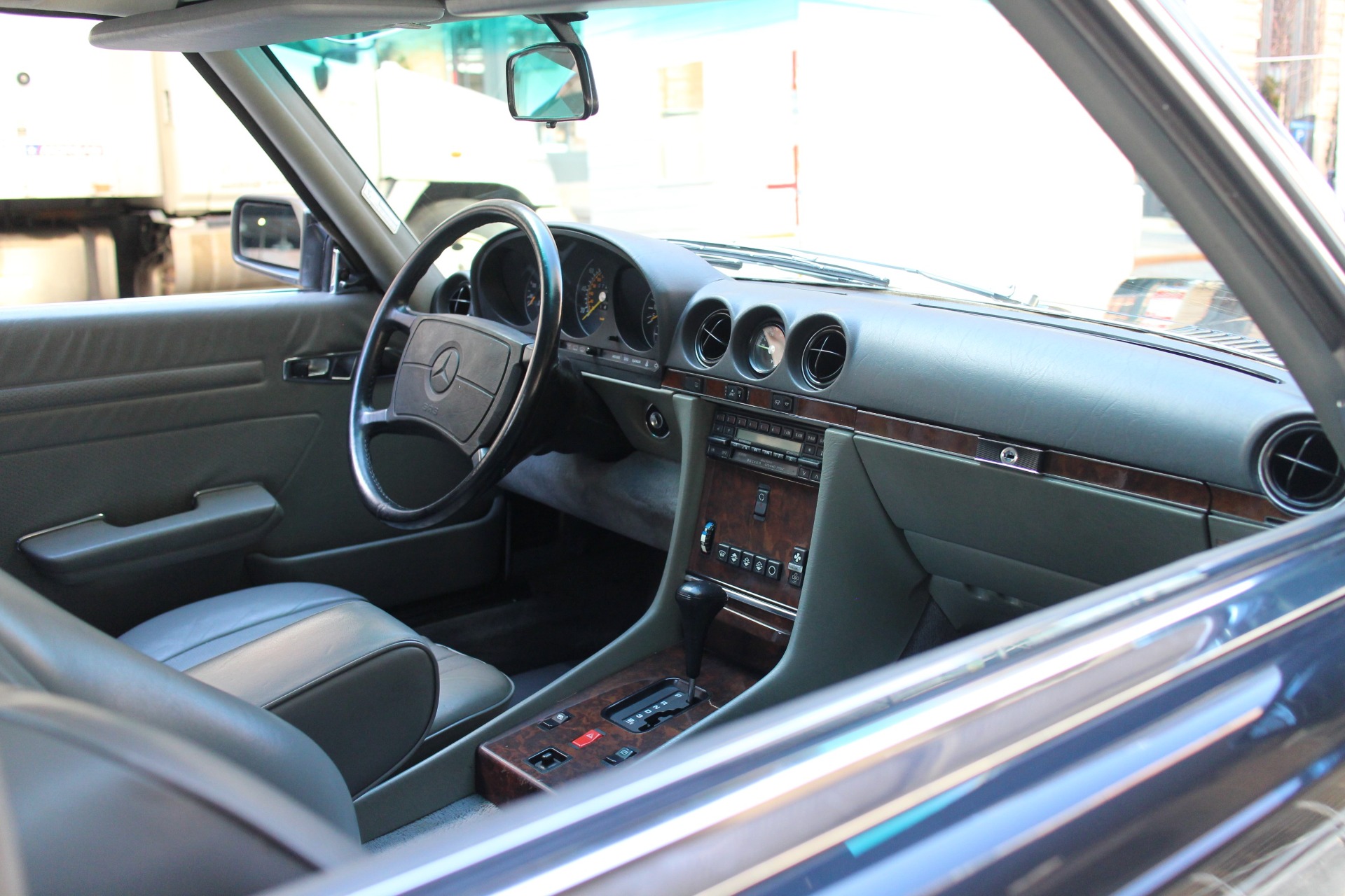 Used 1987 Mercedes-Benz 560SL | St. Petersburg, FL