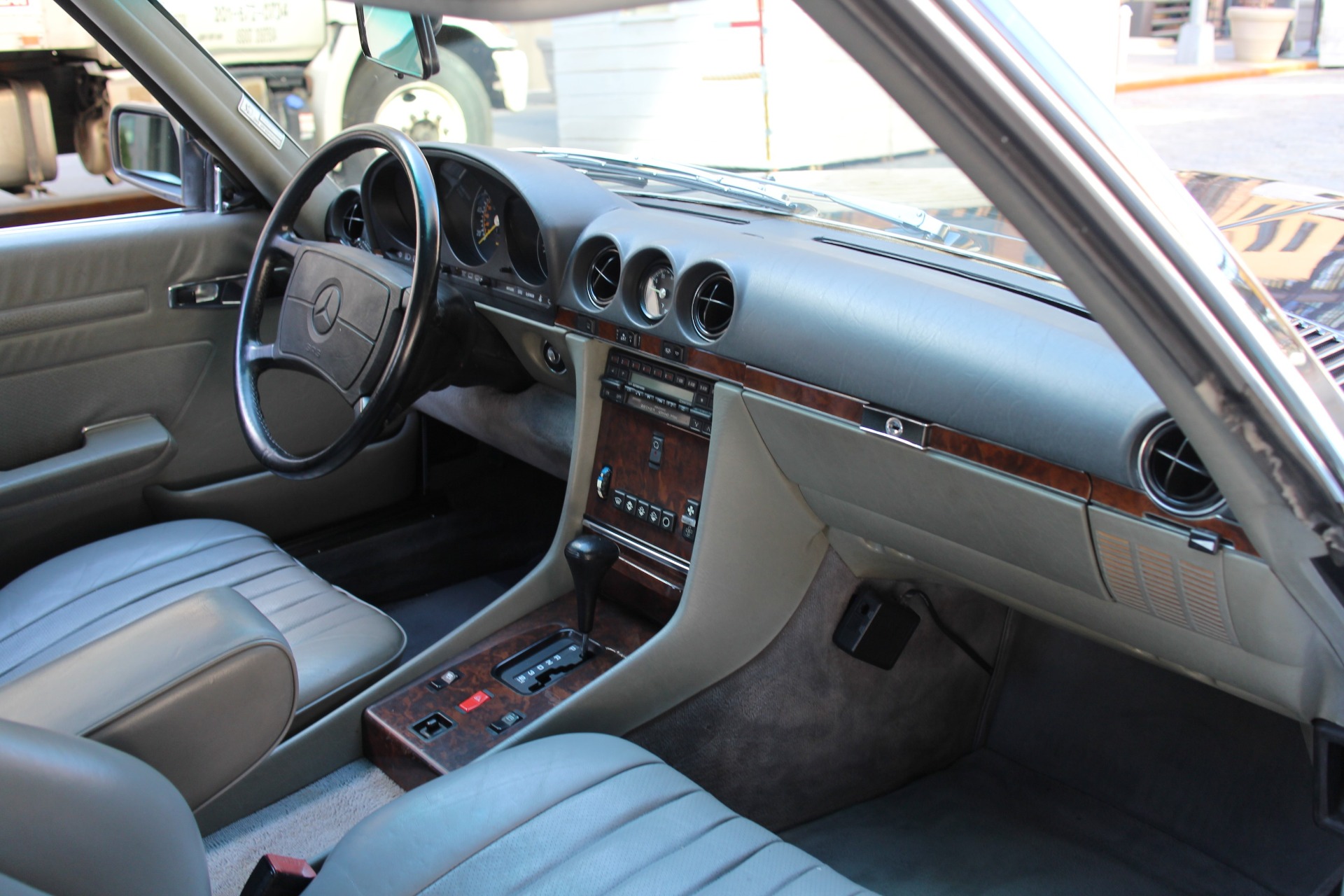 Used 1987 Mercedes-Benz 560SL | St. Petersburg, FL