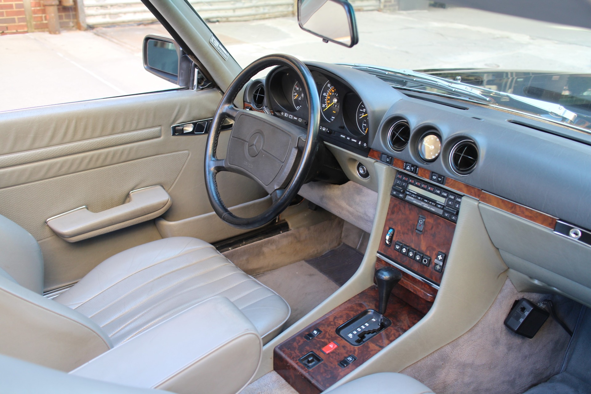 Used 1987 Mercedes-Benz 560SL | St. Petersburg, FL