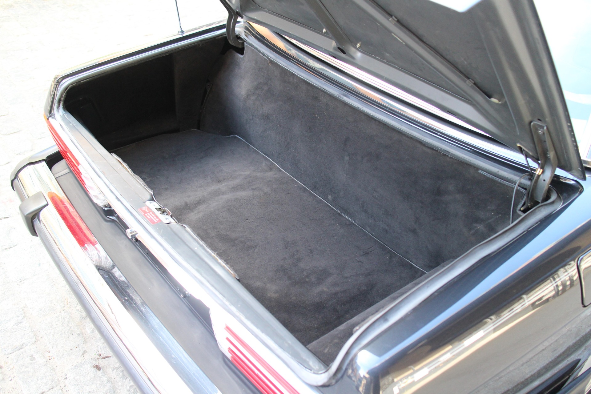 Used 1987 Mercedes-Benz 560SL | St. Petersburg, FL