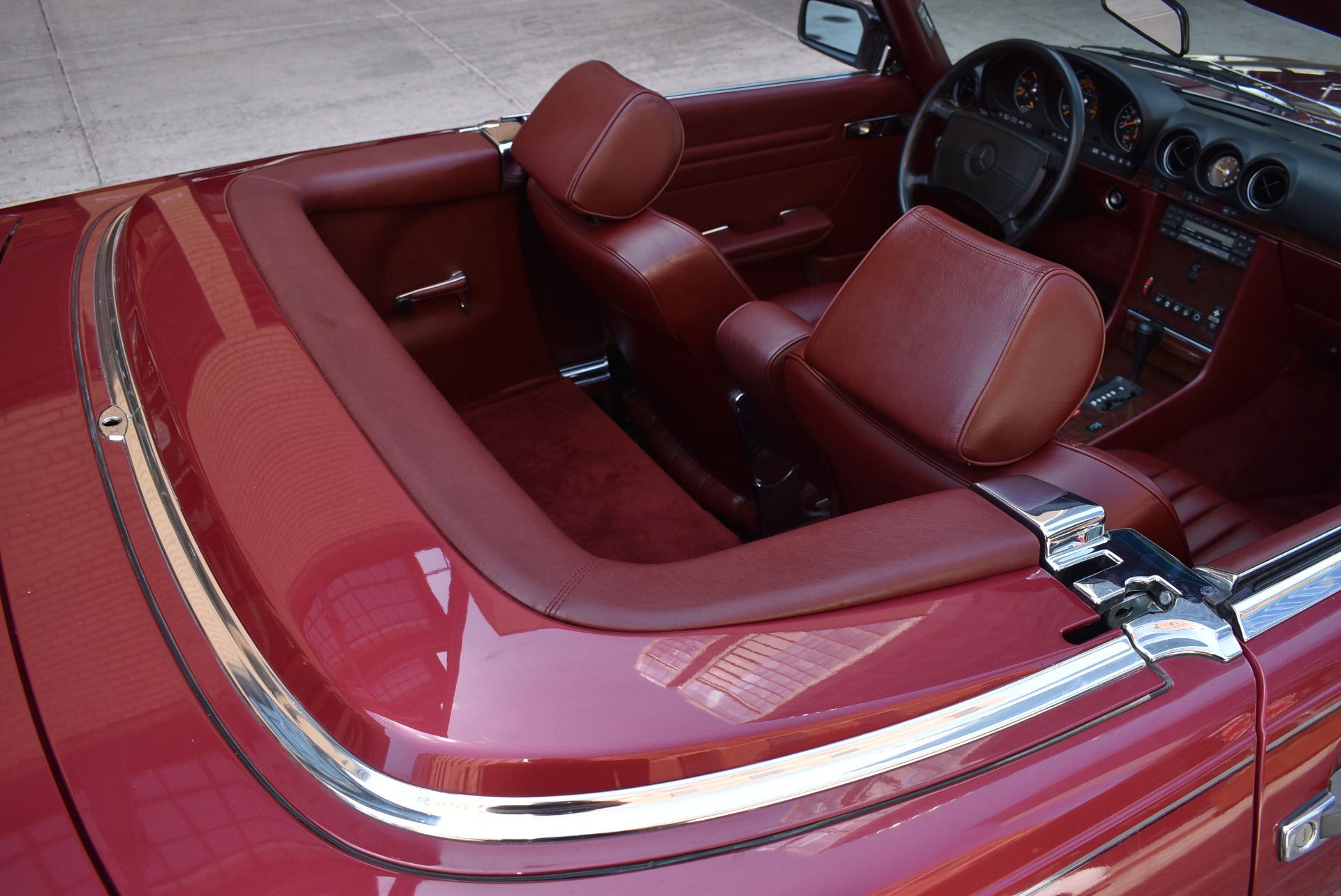 Used 1989 Mercedes-Benz 560SL - Almandine Red | St. Petersburg, FL