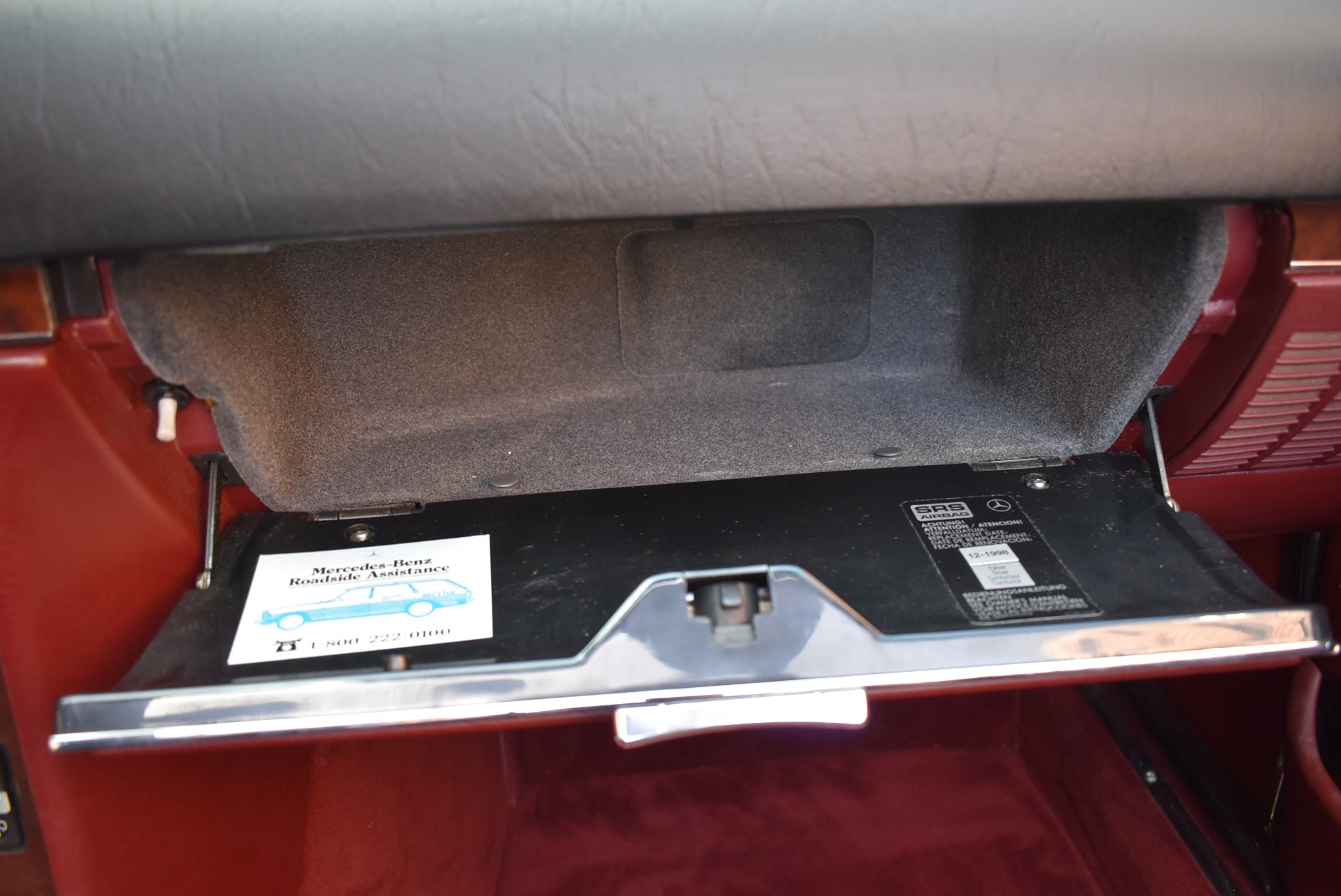 Used 1989 Mercedes-Benz 560SL - Almandine Red | St. Petersburg, FL