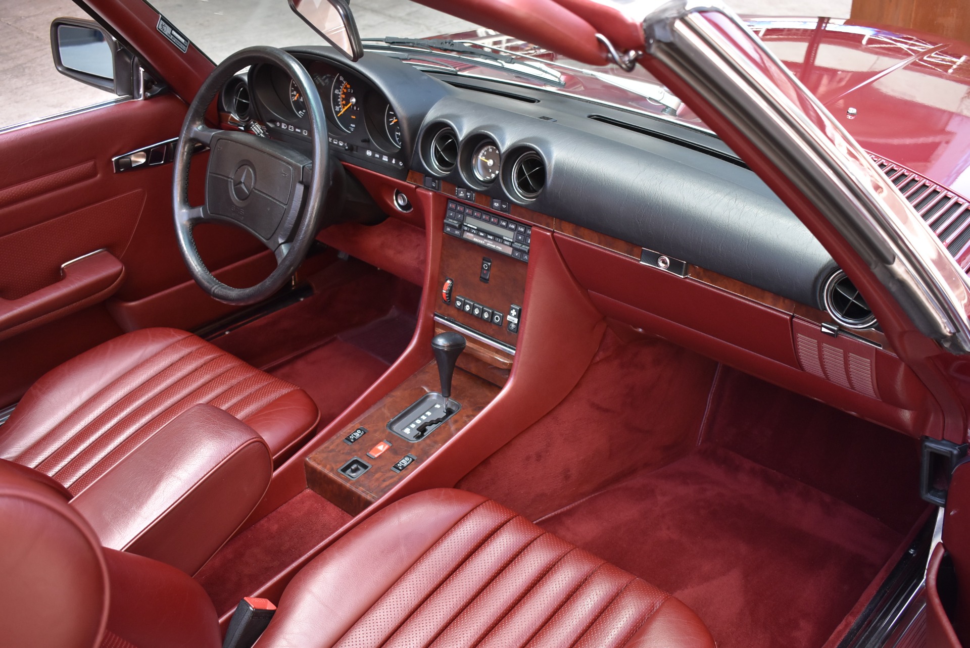 Used 1989 Mercedes-Benz 560SL - Almandine Red | St. Petersburg, FL