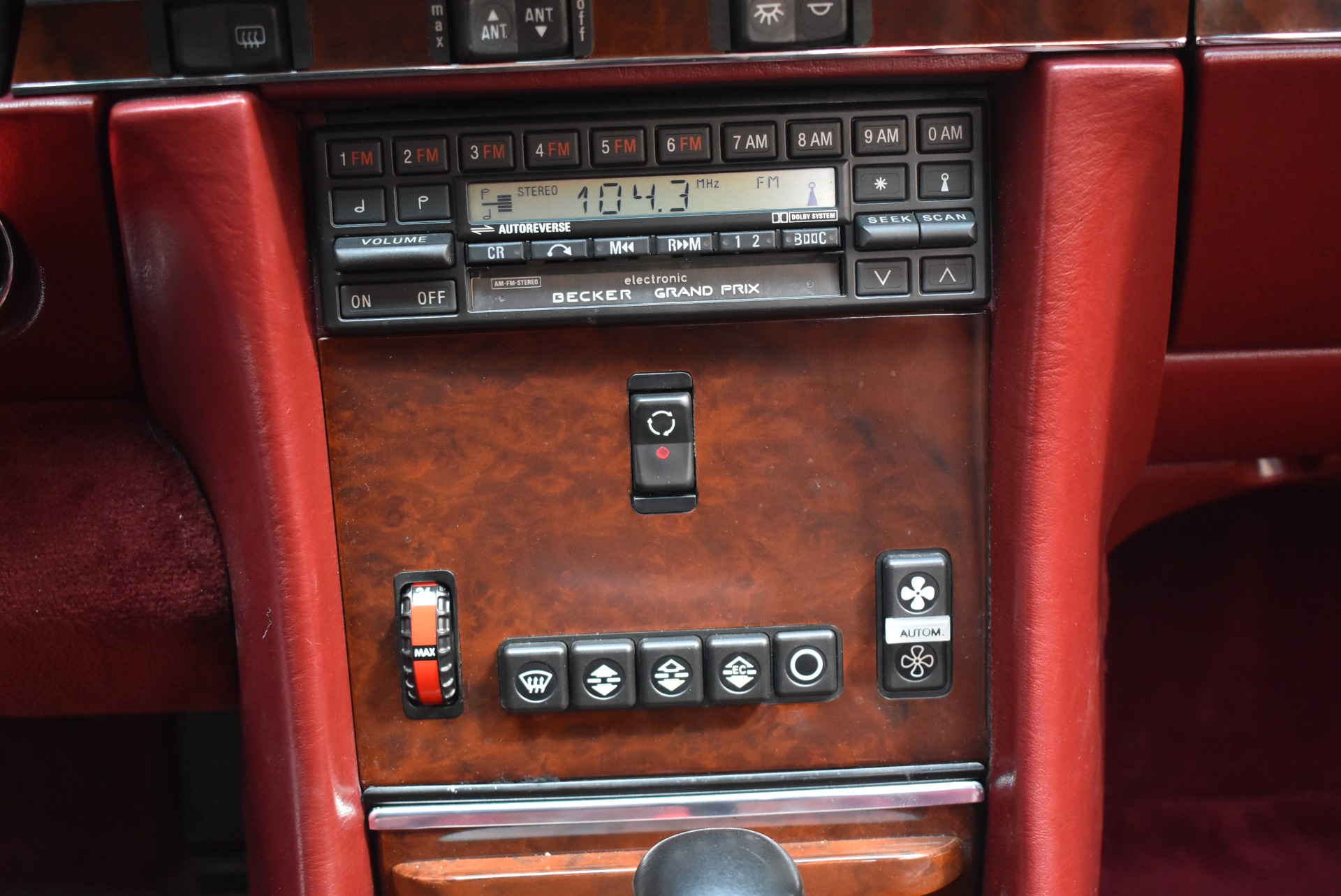 Used 1989 Mercedes-Benz 560SL - Almandine Red | St. Petersburg, FL