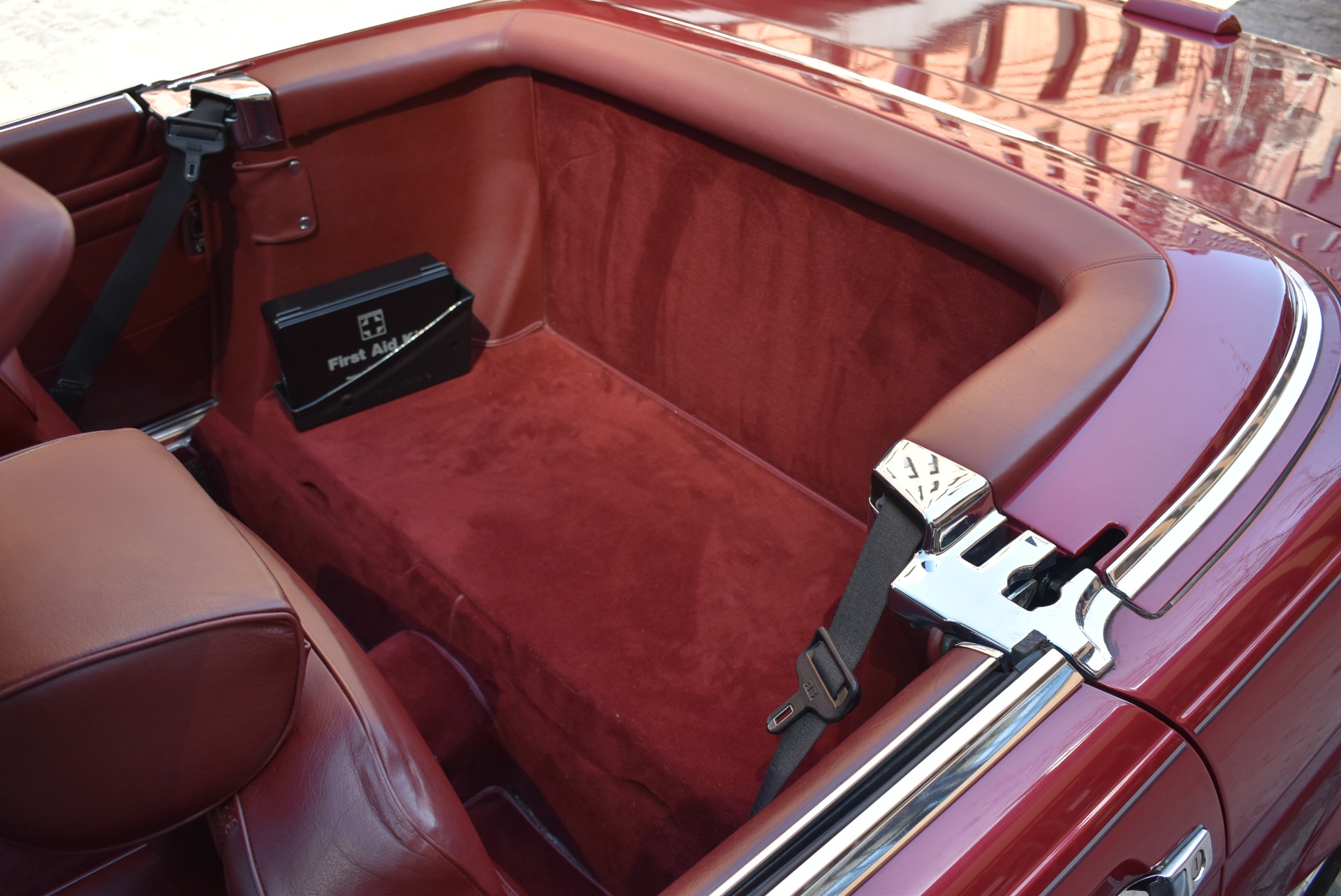 Used 1989 Mercedes-Benz 560SL - Almandine Red | St. Petersburg, FL
