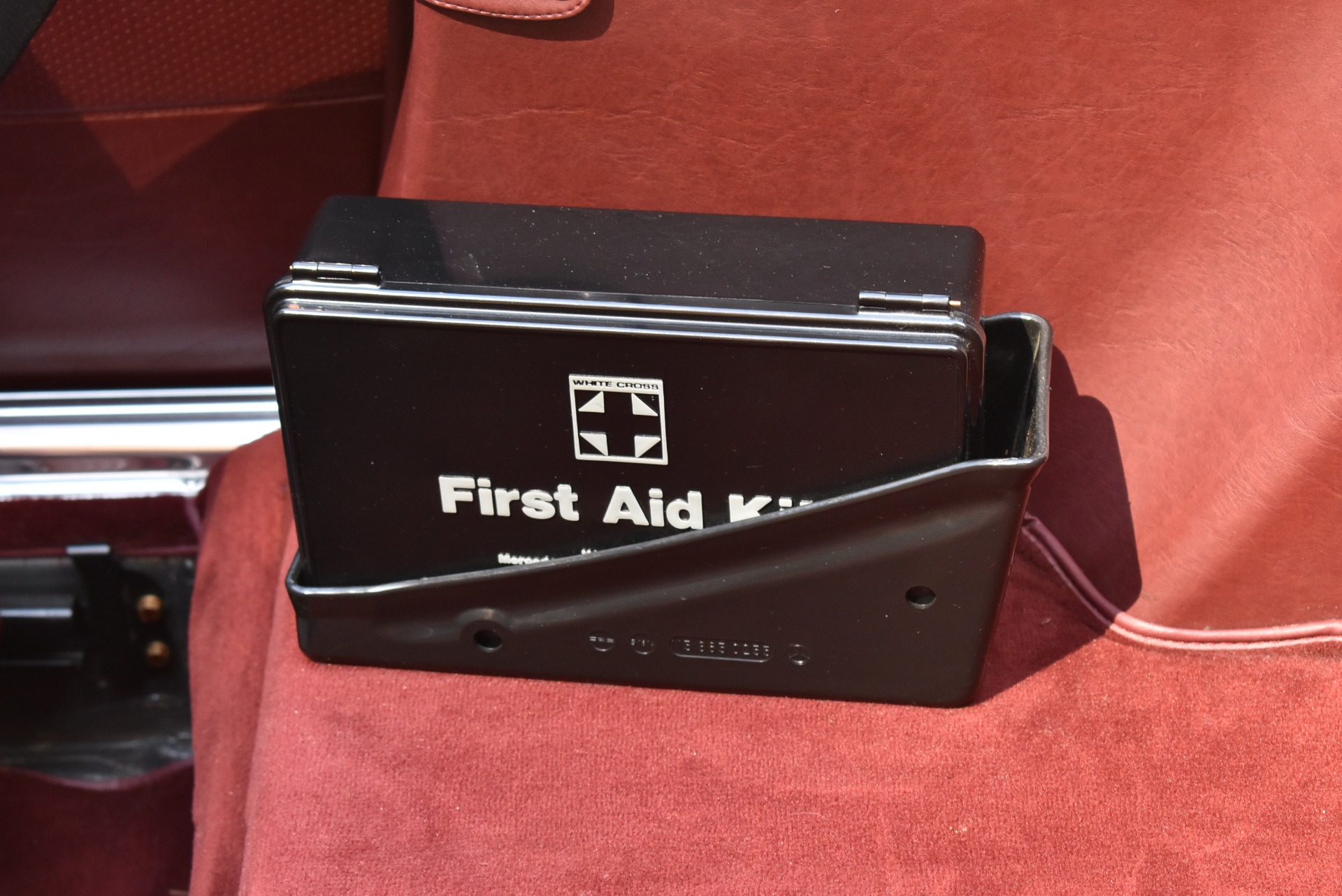 Used 1989 Mercedes-Benz 560SL - Almandine Red | St. Petersburg, FL