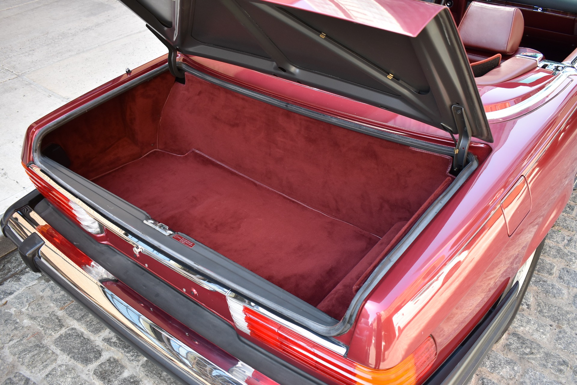 Used 1989 Mercedes-Benz 560SL - Almandine Red | St. Petersburg, FL