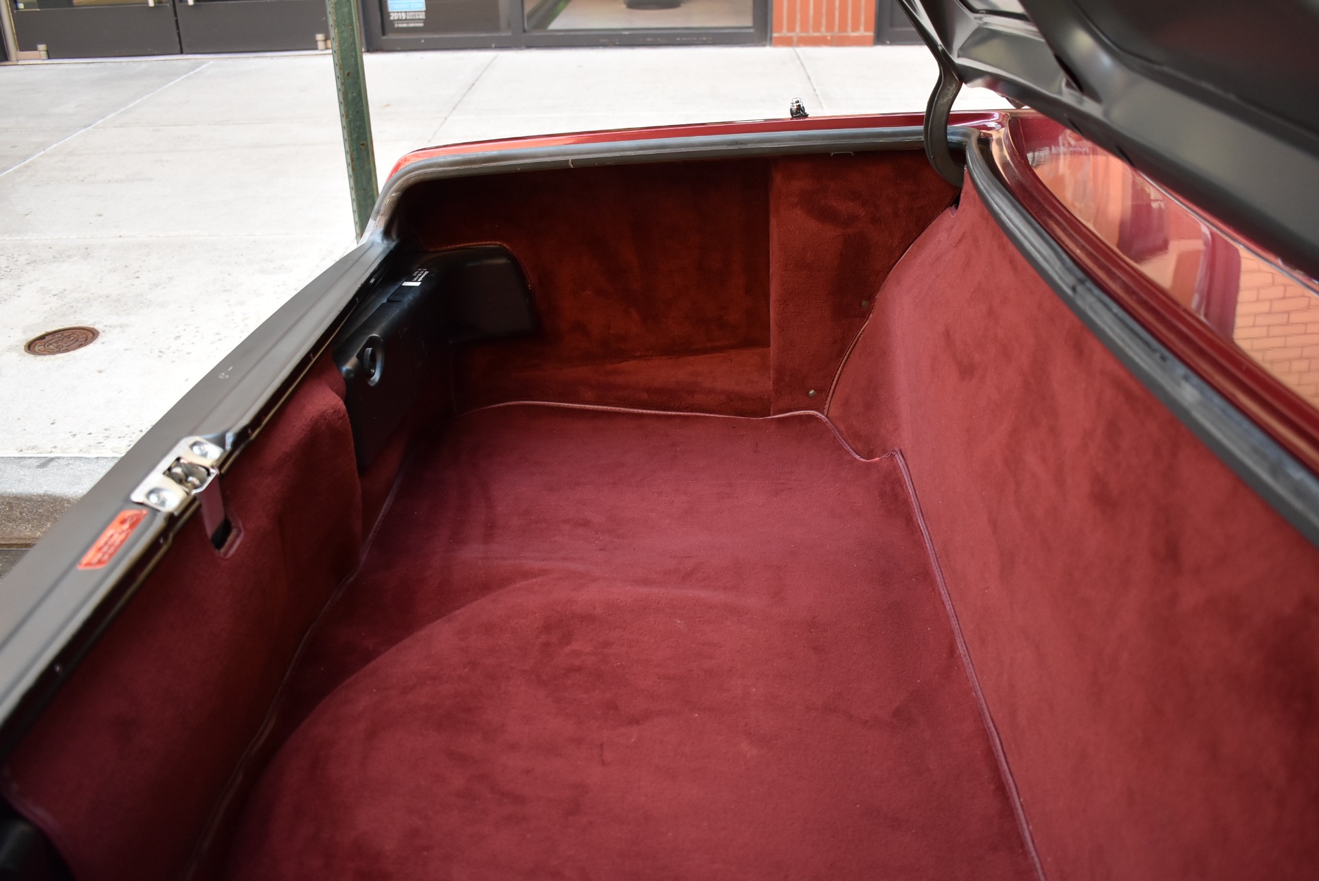 Used 1989 Mercedes-Benz 560SL - Almandine Red | St. Petersburg, FL