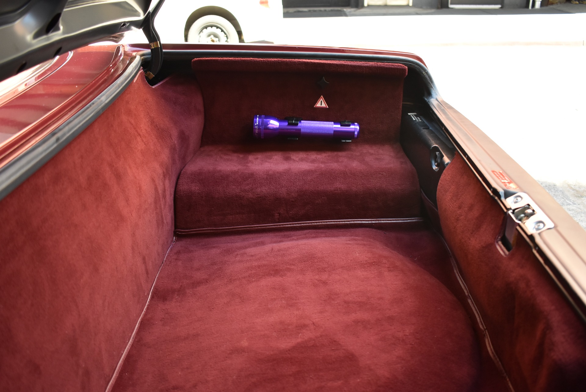 Used 1989 Mercedes-Benz 560SL - Almandine Red | St. Petersburg, FL