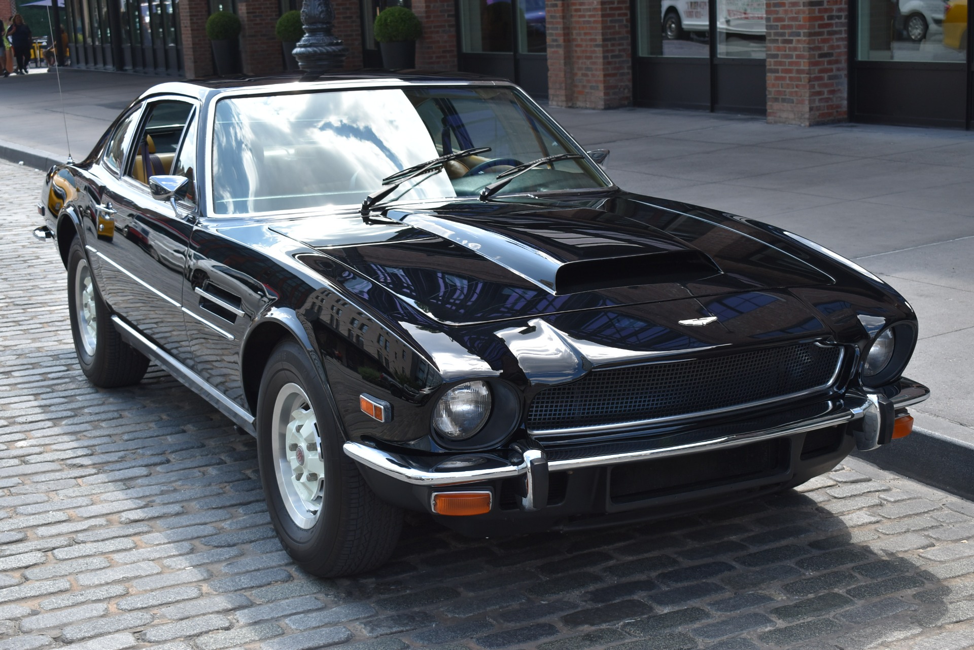 Used 1978 Aston Martin V8 Coupe - 5 Speed Manual | St. Petersburg, FL