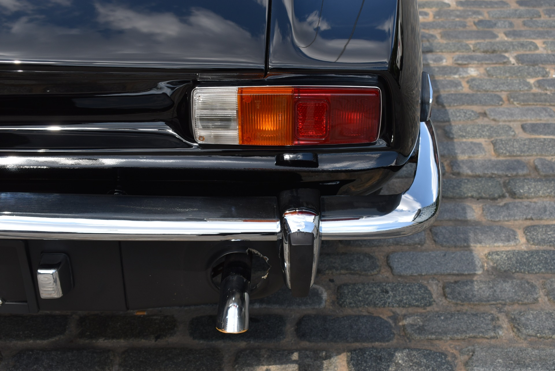 Used 1978 Aston Martin V8 Coupe - 5 Speed Manual | St. Petersburg, FL