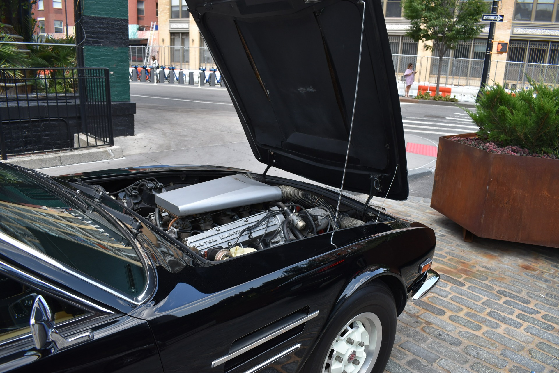 Used 1978 Aston Martin V8 Coupe - 5 Speed Manual | St. Petersburg, FL