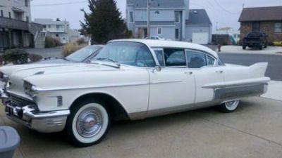 Used-1958-Cadillac-Fleetwood