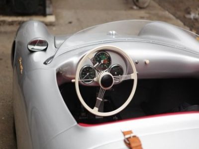 Used-1957-Porsche-Spyder