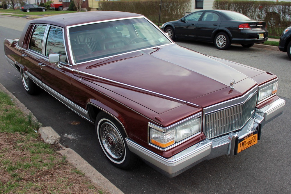 Cadillac Brougham 1991