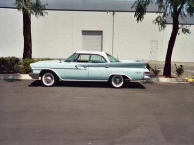 Used-1961-Chrysler-Windsor