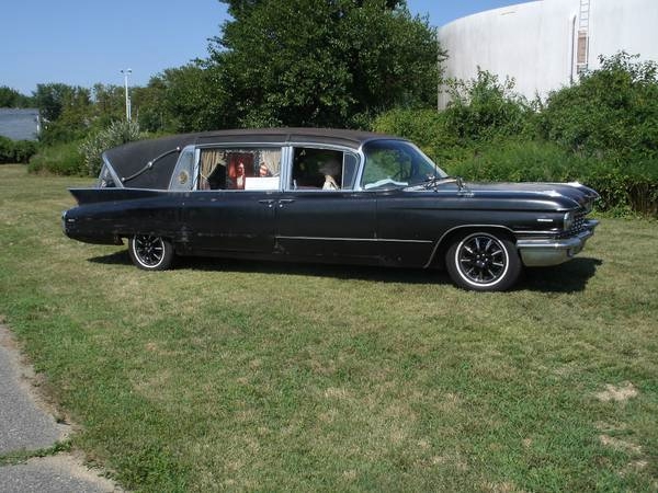 Used-1960-Cadillac-Hearse