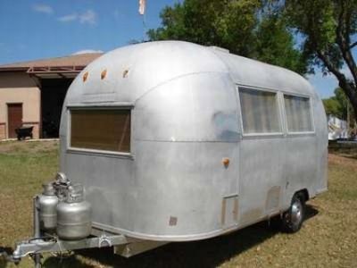 Used-1964-Airstream-Sovereign