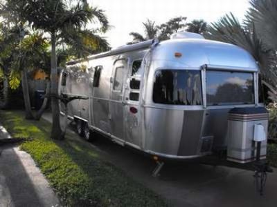 Used-2000-Airstream-Sovereign