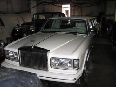 Used-1996-Rolls-Royce-Limo