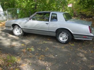 Used-1988-Chevrolet-Monte-Carlo