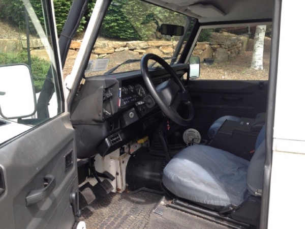 Used-1995-Land-Rover-Defender