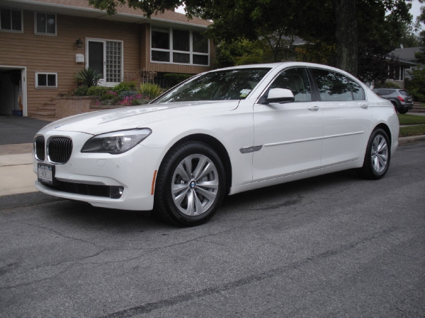 Used-2011-BMW-740iL