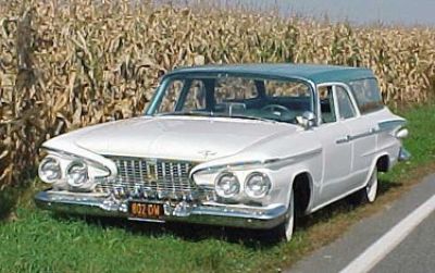 Used-1961-Plymouth-Custom-Suburban