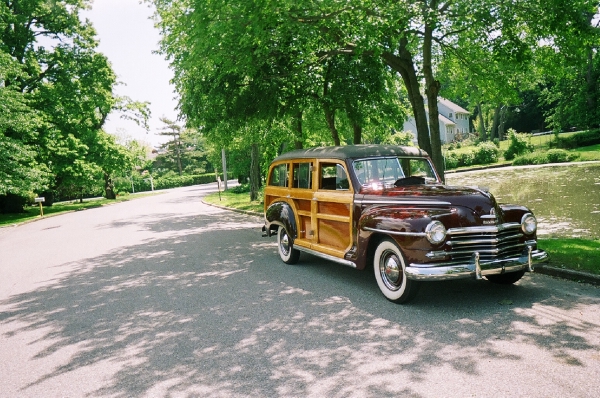 Used-1947-Plymouth-woodie