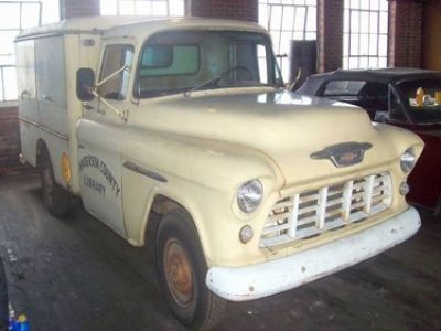 Used-1955-Chevrolet-Bookmobile