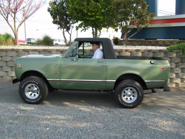 Used-1975-International-Scout