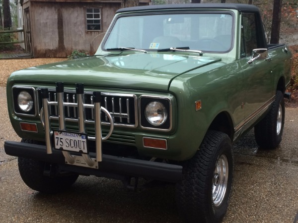 Used-1975-International-Scout