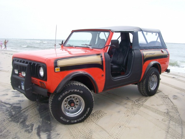 Used-1977-International-Scout