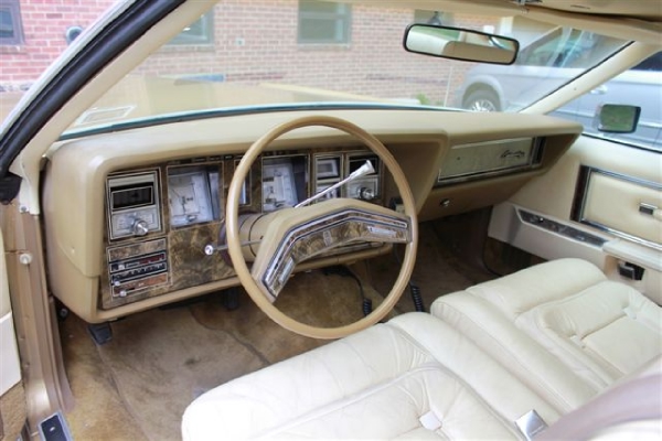Used-1979-Lincoln-Mark-V