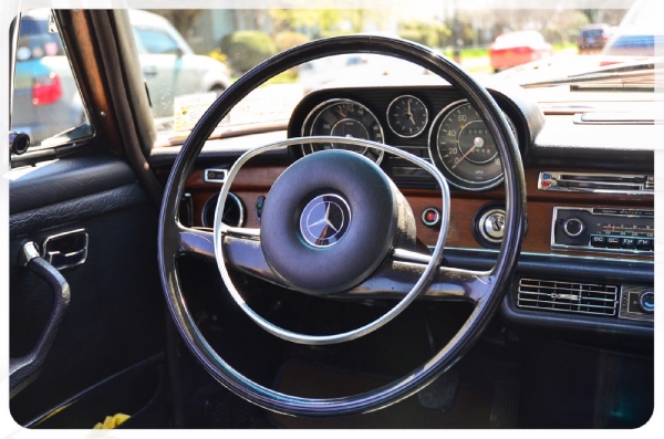 Used-1971-Mercedes-Benz-280-se