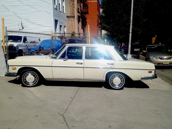 Used-1971-Mercedes-Benz-280-se