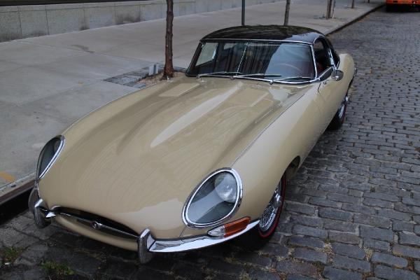 Used-1967-Jaguar-XKE-E-Type-OTS-w/-Factory-Hardtop