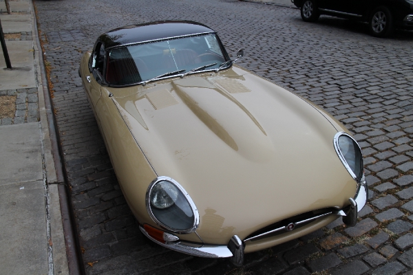 Used-1967-Jaguar-XKE-E-Type-OTS-w/-Factory-Hardtop