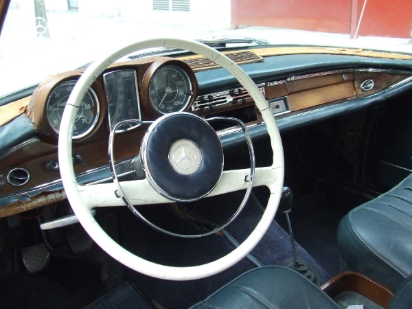 Used-1965-Mercedes-Benz-300SE