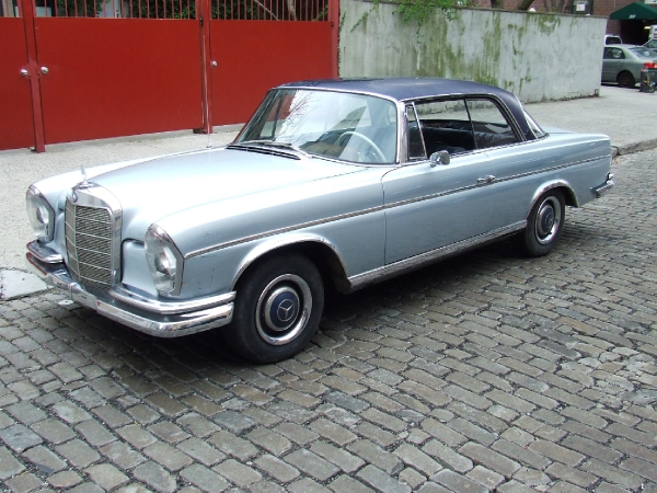 Used-1965-Mercedes-Benz-300SE