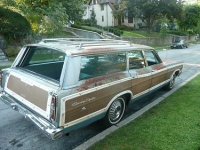 Used-1967-Ford-Country-Squire