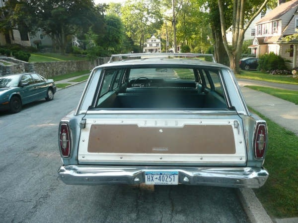 Used-1967-Ford-Country-Squire