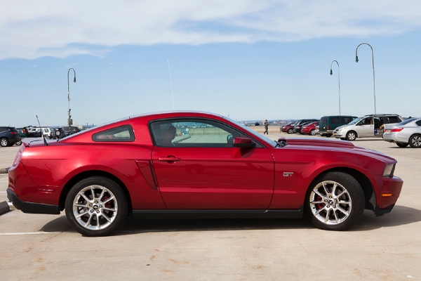 Used-2010-Ford-Mustang