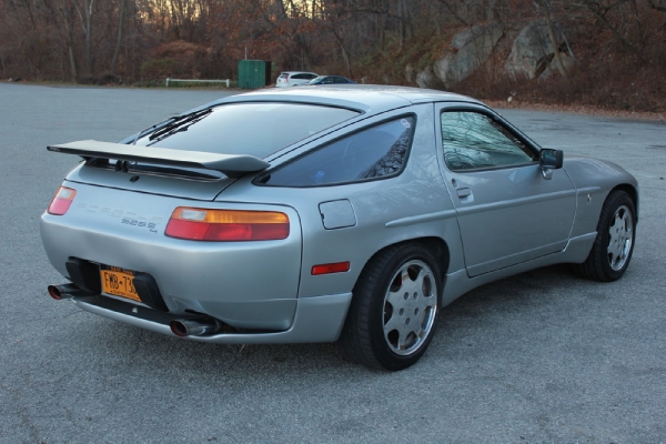 Used-1988-Porsche-928