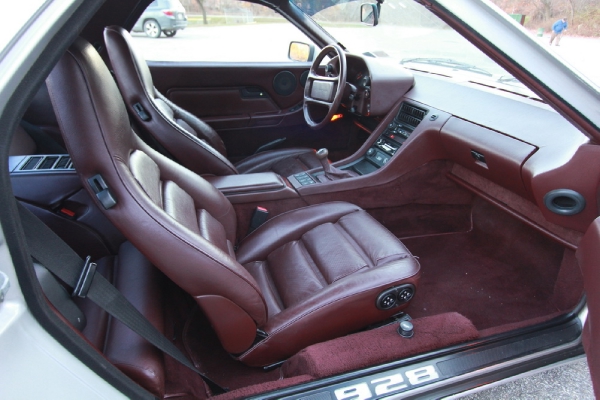 Used-1988-Porsche-928