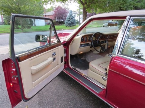 Used-1985-Rolls-Royce-Silver-Spur