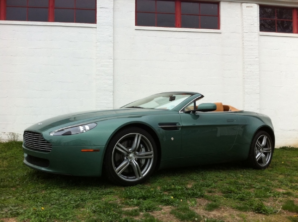 Aston martin vantage 2005