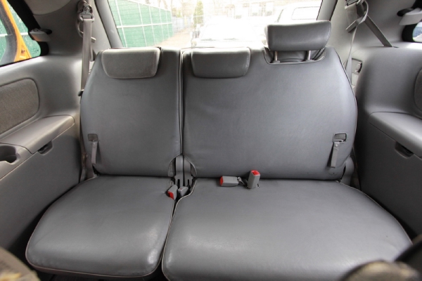 Used-2007-Toyota-Sienna